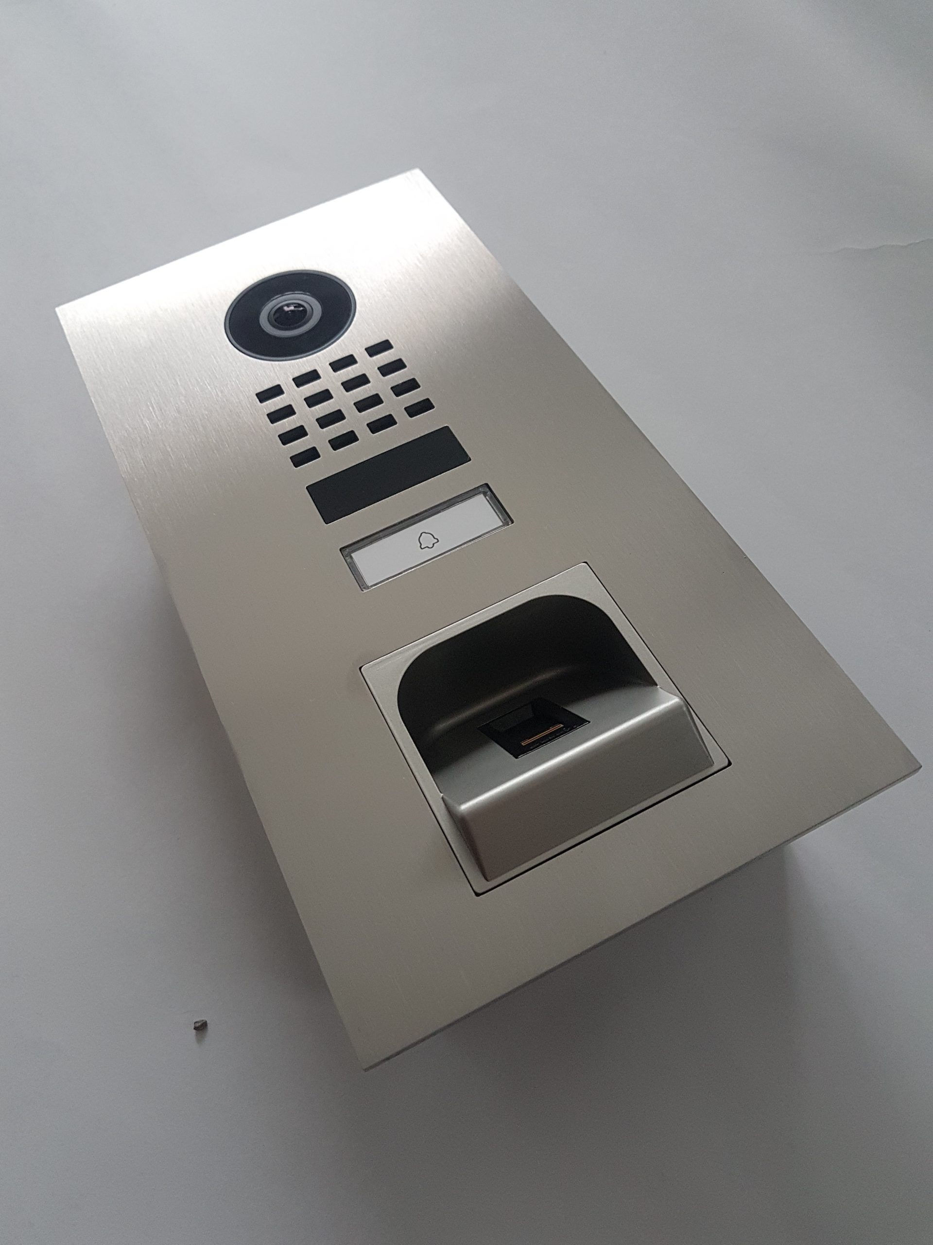 1 Taste Doorbird IP Video Türstation Gegensprechanlage D1101 mit ekey  Fingerprint – Faul Metall Onlineshop